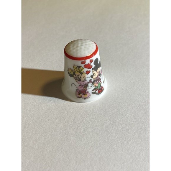 Reutter Porcelain Mickey Minney Mouse Disney Hearts Thimble Germany..... - Picture 2 of 3